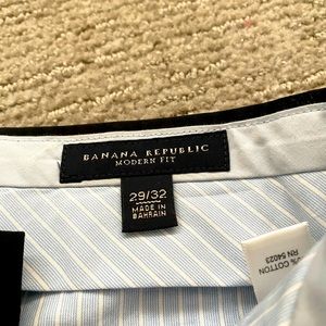 Banana Republic Modern Fit navy 29x32